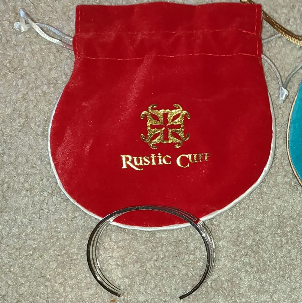 Rustic Cuff Silver - Picture 1 of 2